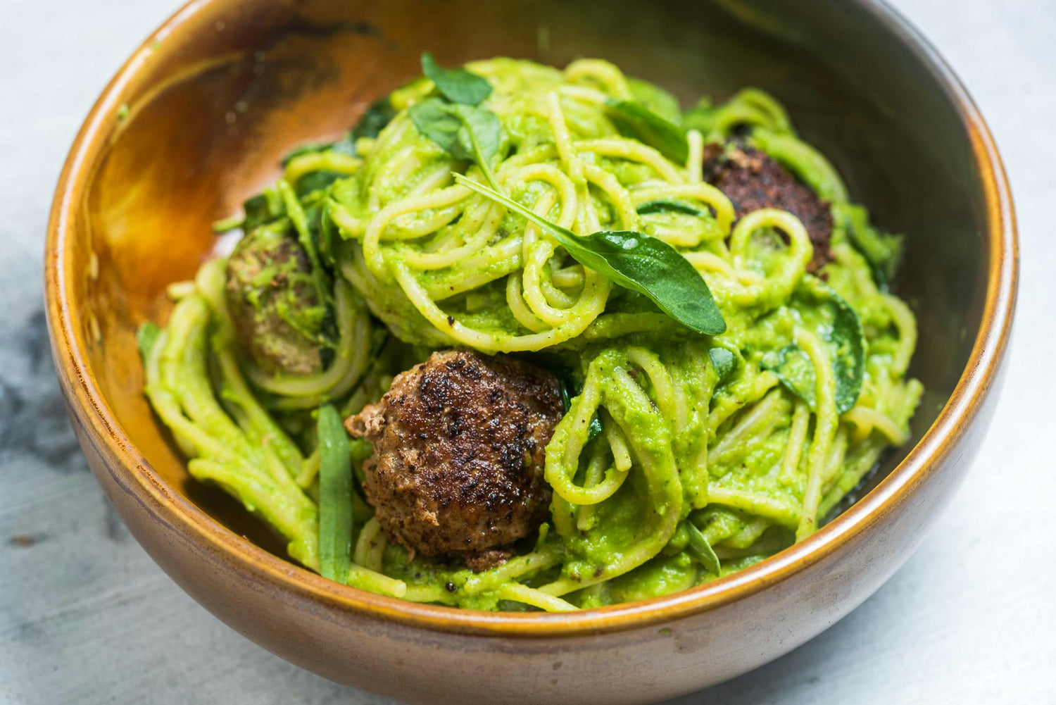 Lihapallid avokaado-spinatikastmes spagettidega: Hero Image - Pos 1