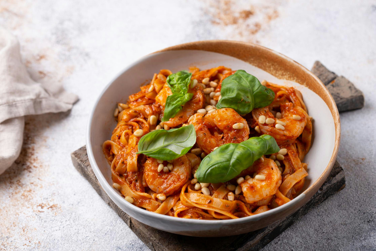 Krevetipasta India pähklite ja punase pestoga: Hero Image - Pos 1
