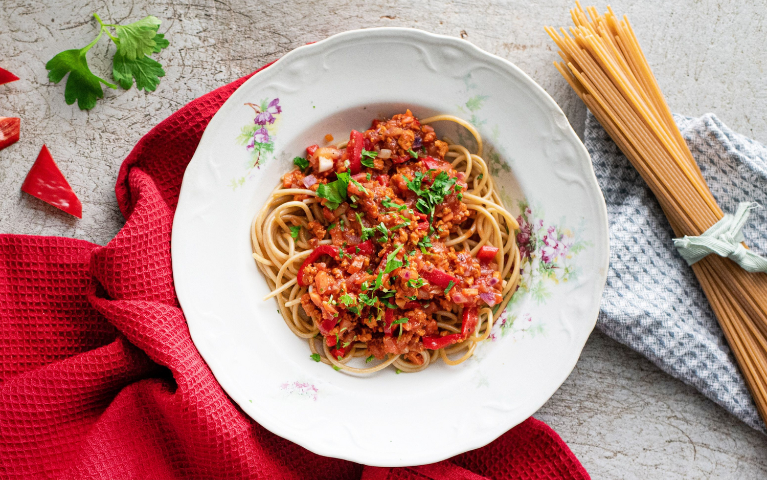 Bolognese pasta: Hero Image - Pos 1